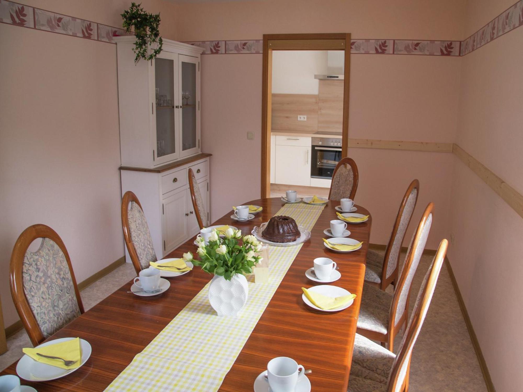 Spacious Holiday Home In Ulmen Near The Centre Exterior photo